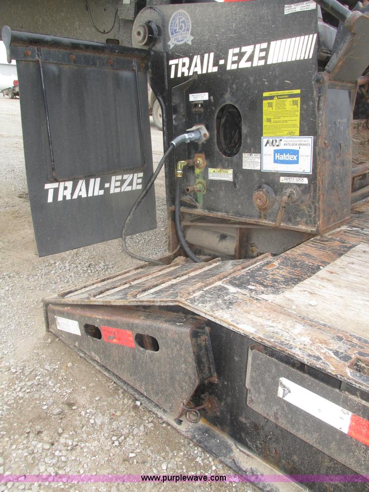 image for item J8774 2008 Trail Eze TE100DGWS53 lowboy equipment trailer