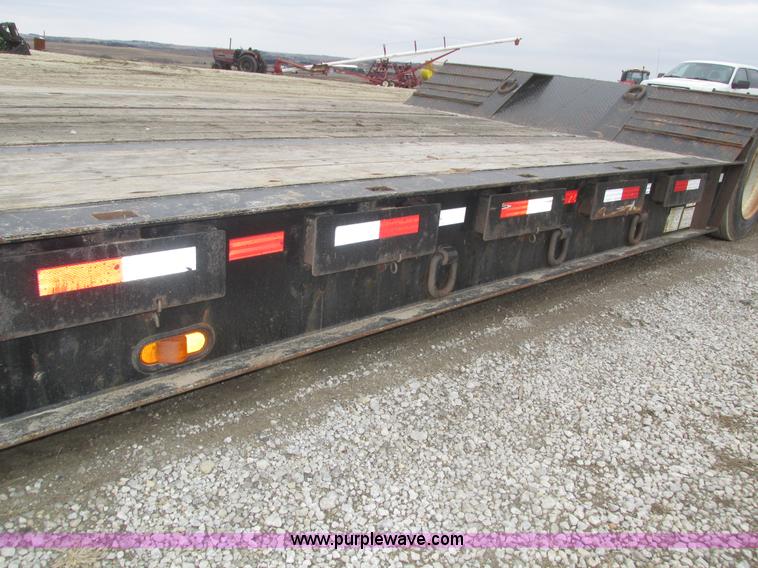 image for item J8774 2008 Trail Eze TE100DGWS53 lowboy equipment trailer