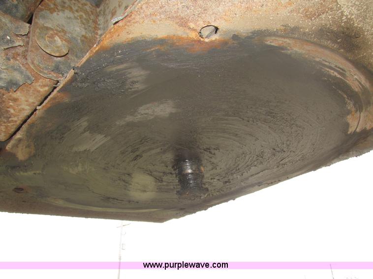 image for item J8774 2008 Trail Eze TE100DGWS53 lowboy equipment trailer