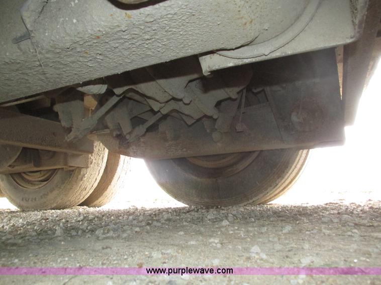 image for item J8774 2008 Trail Eze TE100DGWS53 lowboy equipment trailer