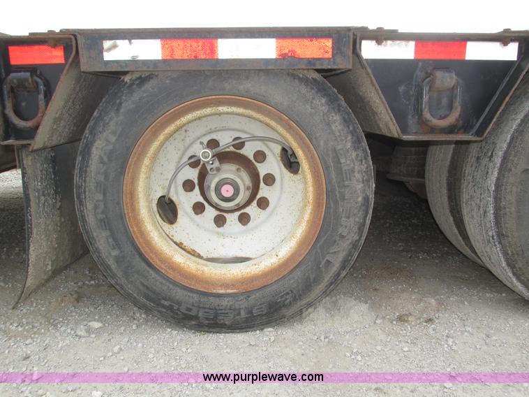 image for item J8774 2008 Trail Eze TE100DGWS53 lowboy equipment trailer