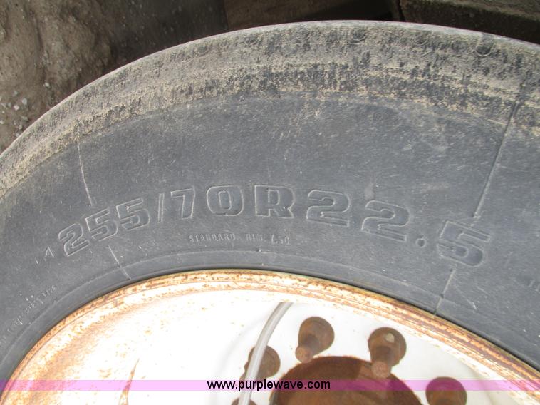 image for item J8774 2008 Trail Eze TE100DGWS53 lowboy equipment trailer