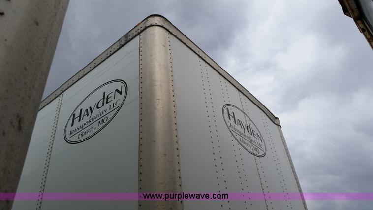 image for item K5334 2005 Wabash dry van trailer