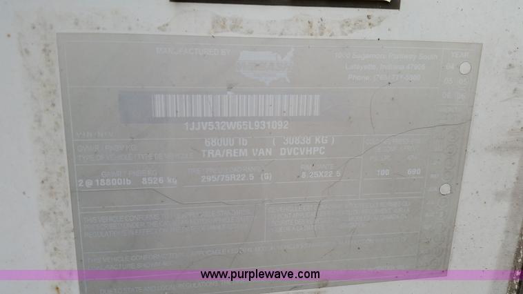 image for item K5334 2005 Wabash dry van trailer