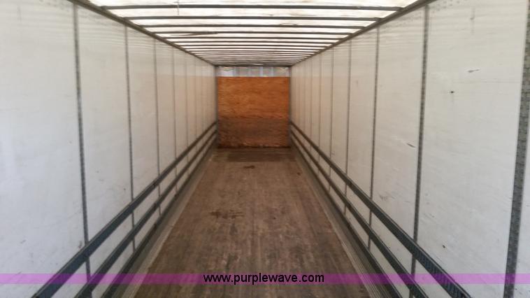 image for item K5334 2005 Wabash dry van trailer