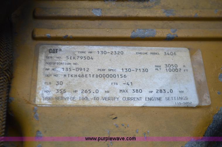 image for item K5394 1997 Ford AT9513 Aeromax 113 semi truck