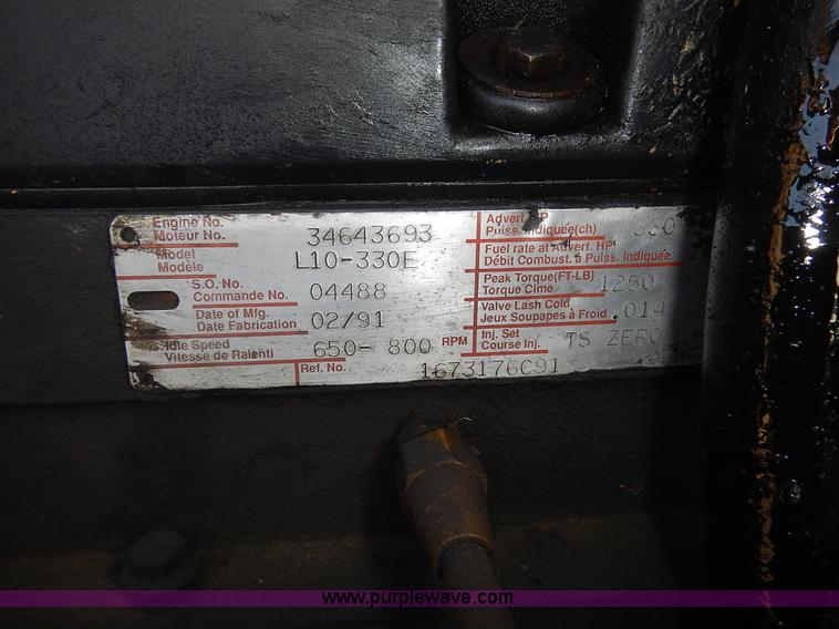 image for item L3604 1994 Kenworth T450B semi truck