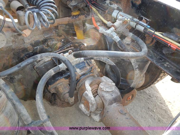 image for item L3604 1994 Kenworth T450B semi truck