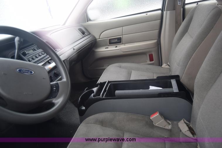 image for item BK9776 2008 Ford Crown Victoria Police Interceptor
