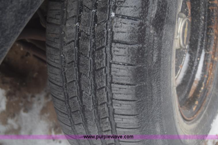 image for item BK9778 1990 Chevrolet Silverado 1500 pickup truck