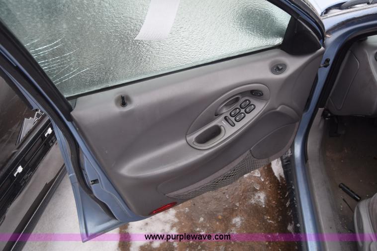 image for item BK9781 1998 Ford Taurus LX