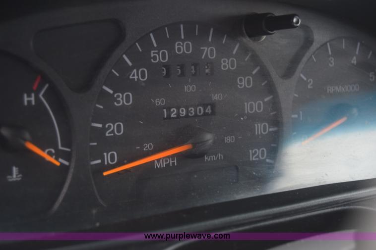 image for item BK9781 1998 Ford Taurus LX