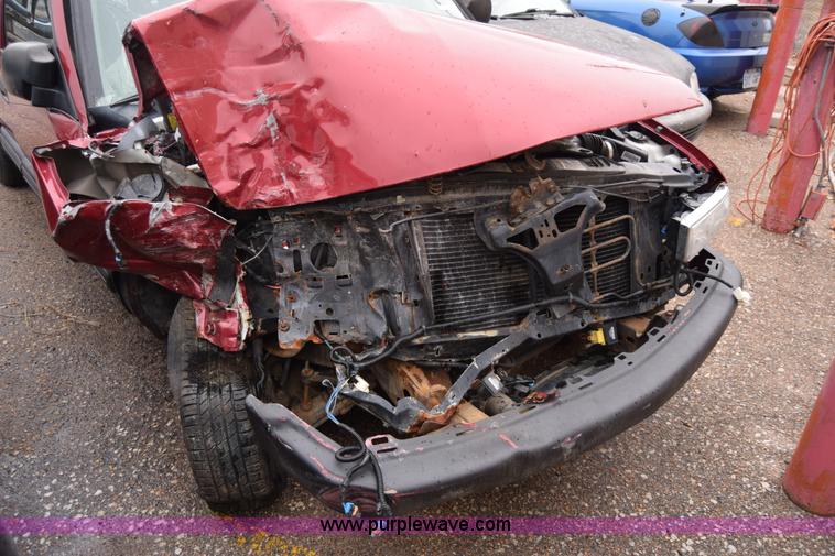 image for item BK9787 2001 Chevrolet S10 Ext. Cab pickup truck