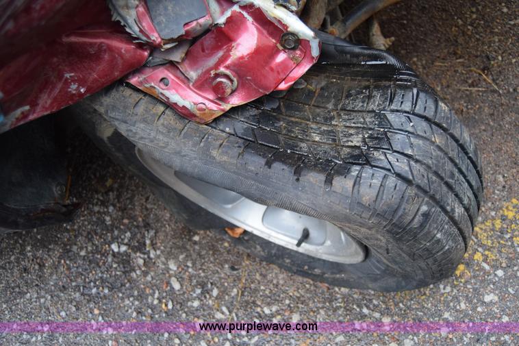 image for item BK9787 2001 Chevrolet S10 Ext. Cab pickup truck