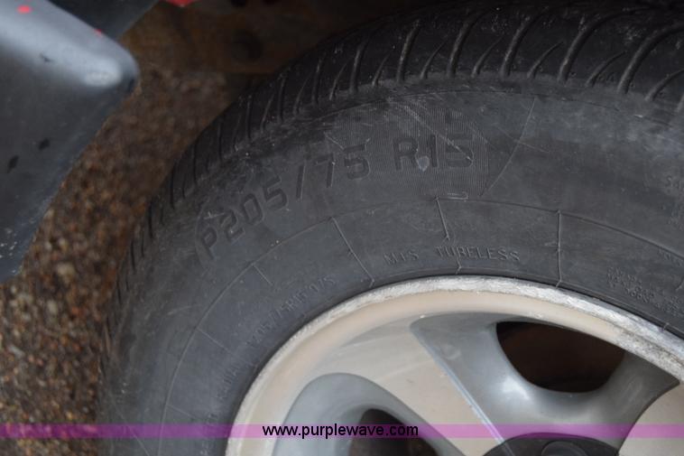 image for item BK9787 2001 Chevrolet S10 Ext. Cab pickup truck