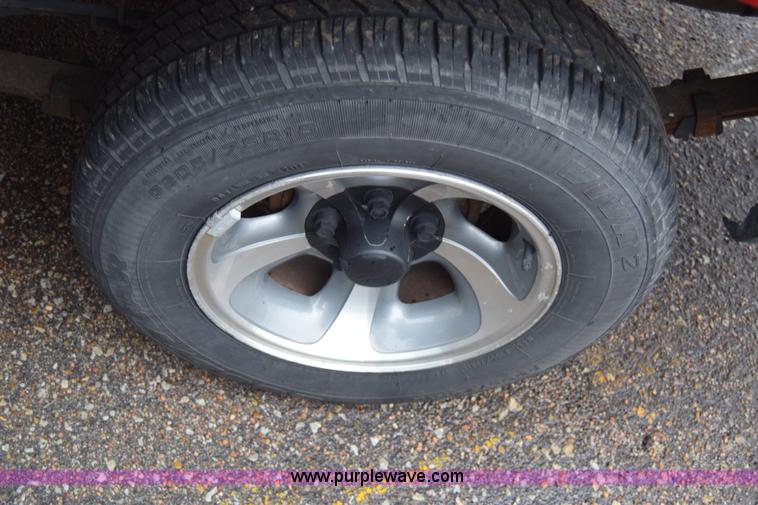 image for item BK9787 2001 Chevrolet S10 Ext. Cab pickup truck