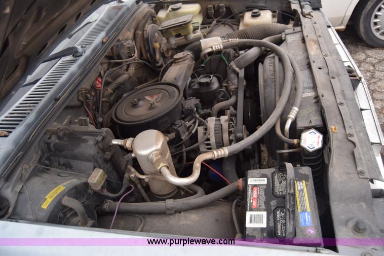 image for item BK9794 1987 Chevrolet S10 pickup truck