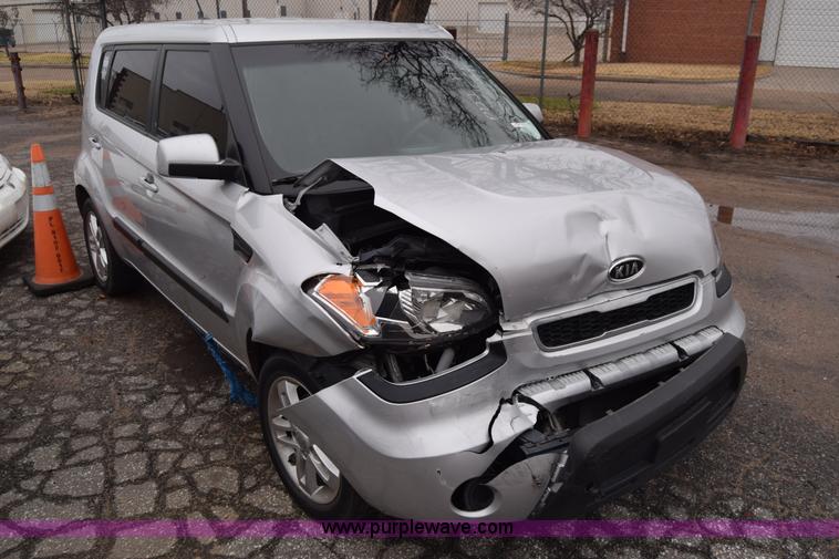 image for item BK9795 2011 Kia Soul SUV