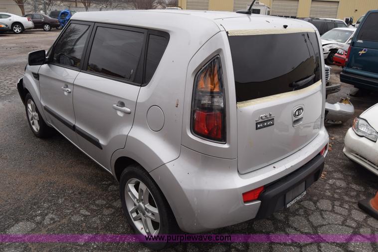 image for item BK9795 2011 Kia Soul SUV