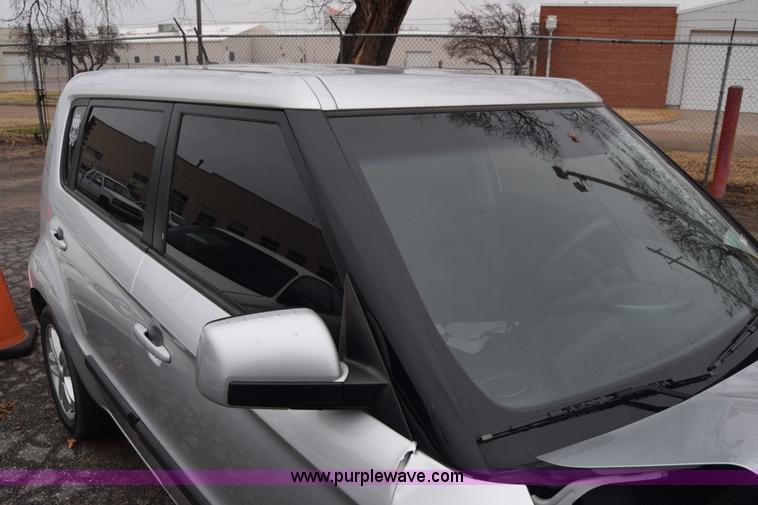 image for item BK9795 2011 Kia Soul SUV