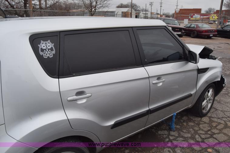 image for item BK9795 2011 Kia Soul SUV