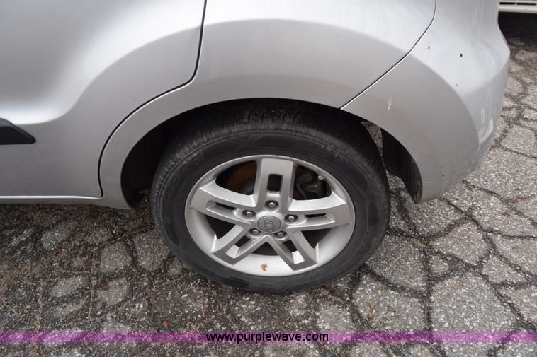 image for item BK9795 2011 Kia Soul SUV