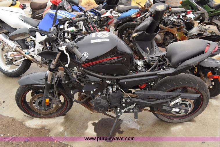 image for item BK9796 2012 Yamaha FZ6R motorcycle