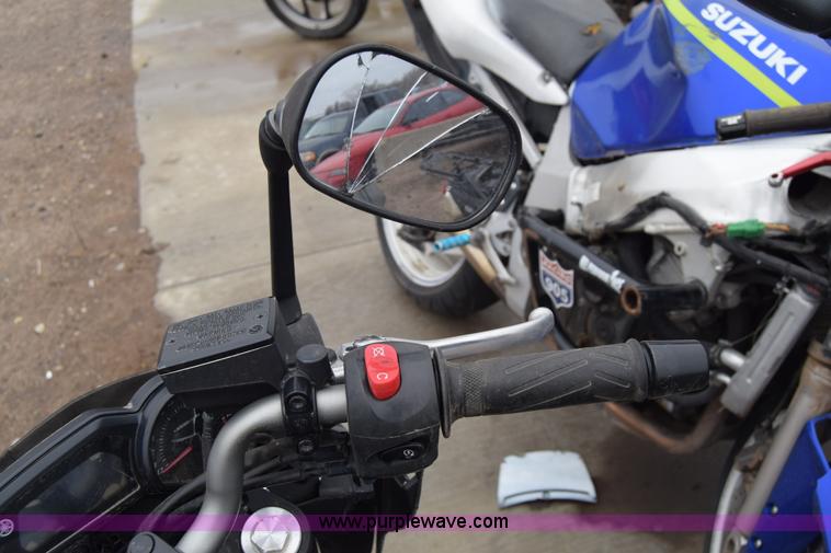 image for item BK9796 2012 Yamaha FZ6R motorcycle