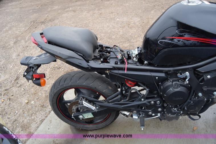image for item BK9796 2012 Yamaha FZ6R motorcycle