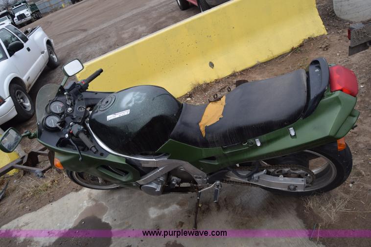 image for item BK9797 1990 Kawasaki ZX600-D motorcycle