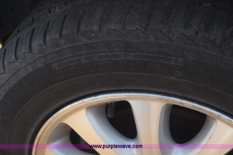 image for item BO9587 2002 Chrysler Town & Country LXi van