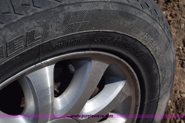 image for item BO9587 2002 Chrysler Town & Country LXi van