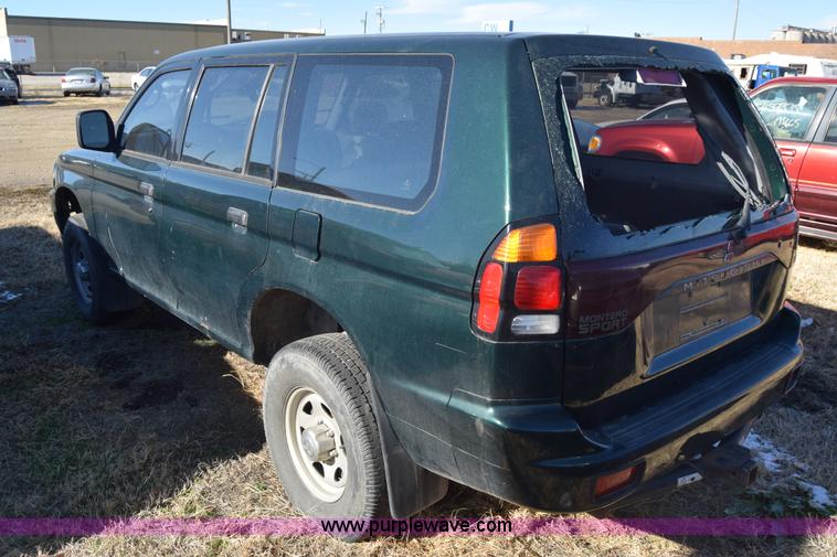 image for item BO9588 2000 Mitsubishi Montero Sport ES SUV