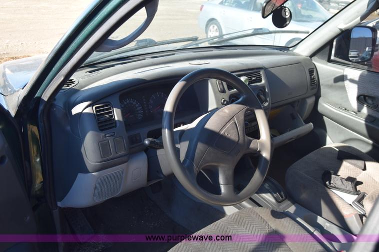 image for item BO9588 2000 Mitsubishi Montero Sport ES SUV