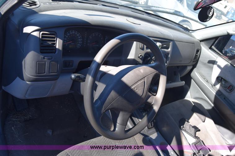 image for item BO9588 2000 Mitsubishi Montero Sport ES SUV