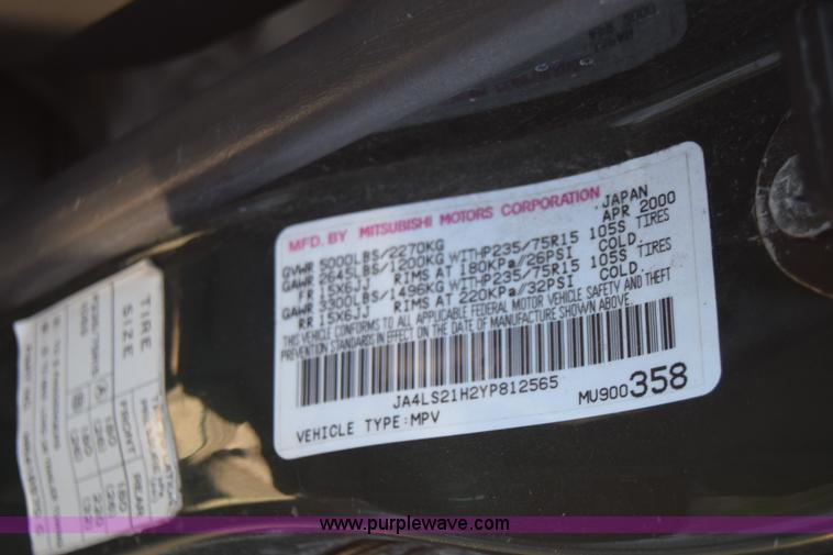 image for item BO9588 2000 Mitsubishi Montero Sport ES SUV