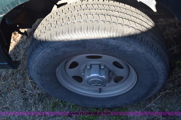 image for item BO9588 2000 Mitsubishi Montero Sport ES SUV