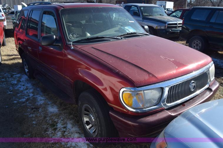 image for item BO9589 1998 Mercury Mountaineer SUV