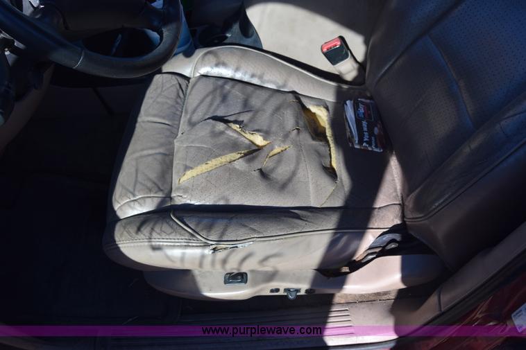 image for item BO9589 1998 Mercury Mountaineer SUV