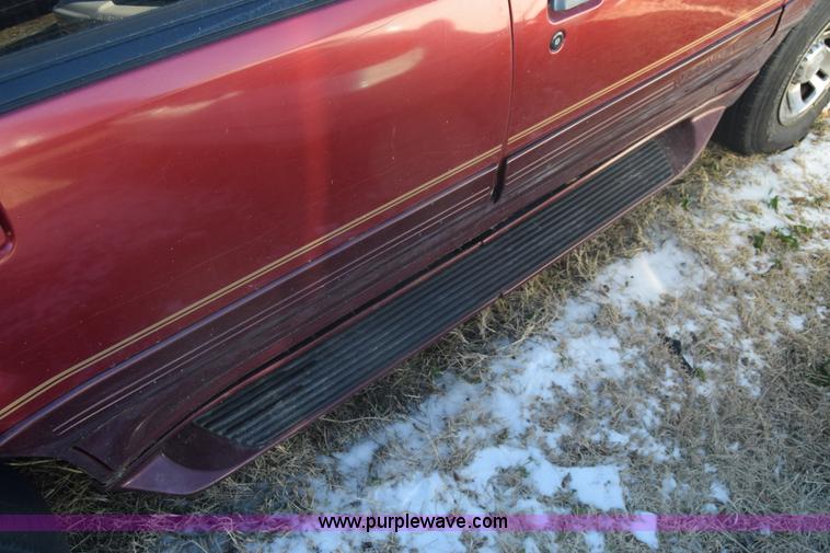 image for item BO9589 1998 Mercury Mountaineer SUV