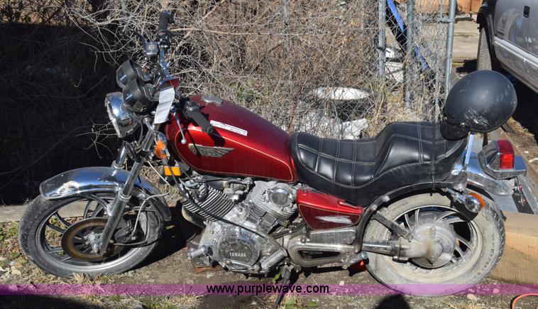 image for item BO9593 1981 Yamaha motorcycle