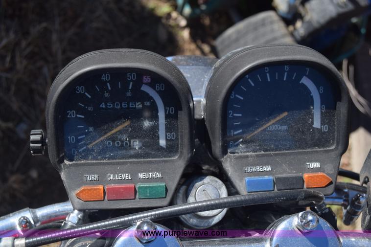 image for item BO9593 1981 Yamaha motorcycle