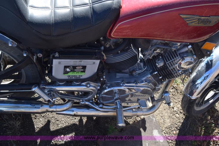 image for item BO9593 1981 Yamaha motorcycle