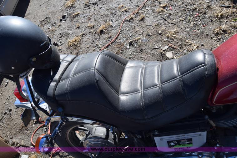 image for item BO9593 1981 Yamaha motorcycle