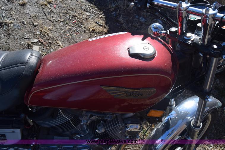 image for item BO9593 1981 Yamaha motorcycle