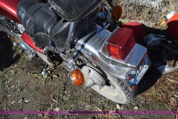 image for item BO9593 1981 Yamaha motorcycle