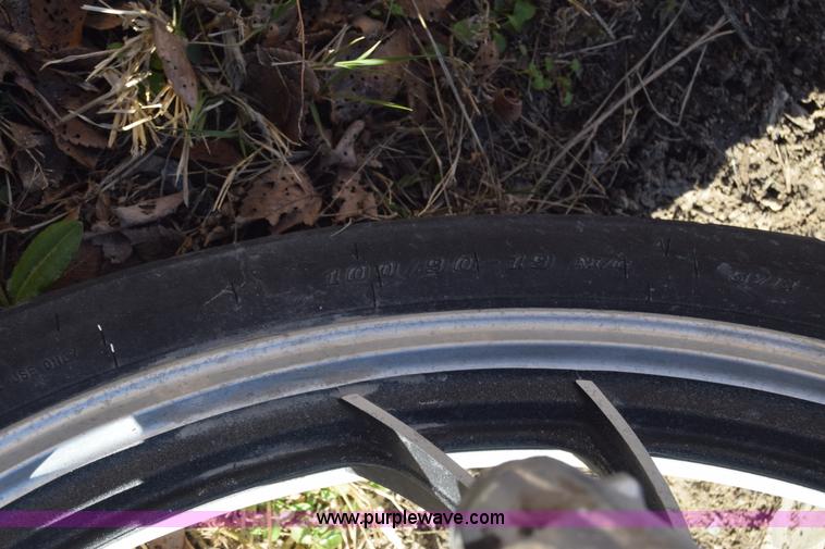 image for item BO9593 1981 Yamaha motorcycle