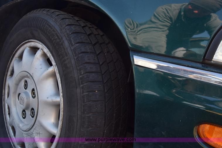 image for item BO9594 2000 Buick Park Avenue Ultra