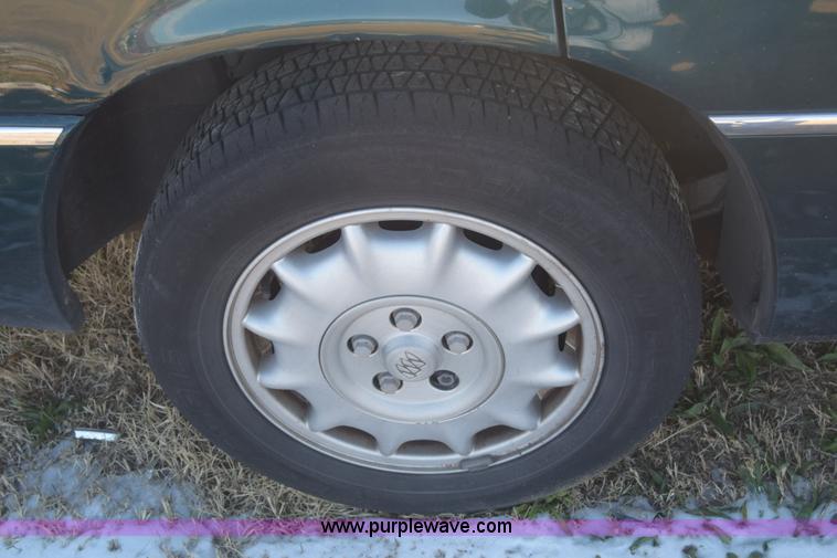 image for item BO9594 2000 Buick Park Avenue Ultra