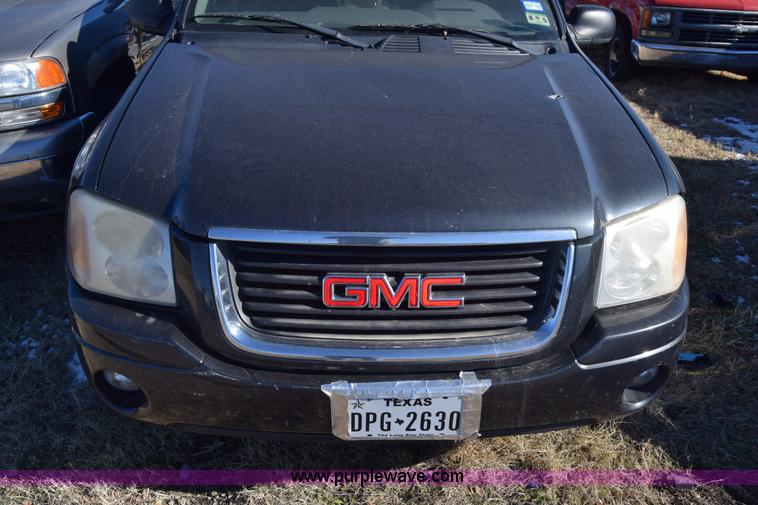 image for item BO9595 2003 GMC Envoy XL SUV